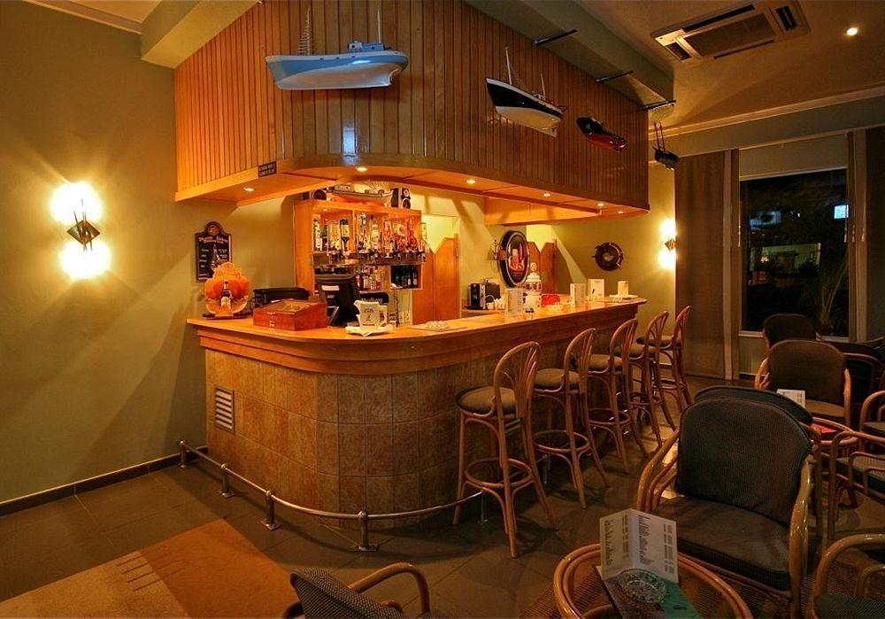 Luederitz Nest Hotel מסעדה תמונה