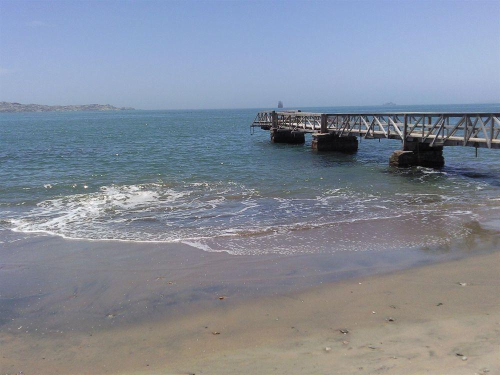 Luederitz Nest Hotel מראה חיצוני תמונה