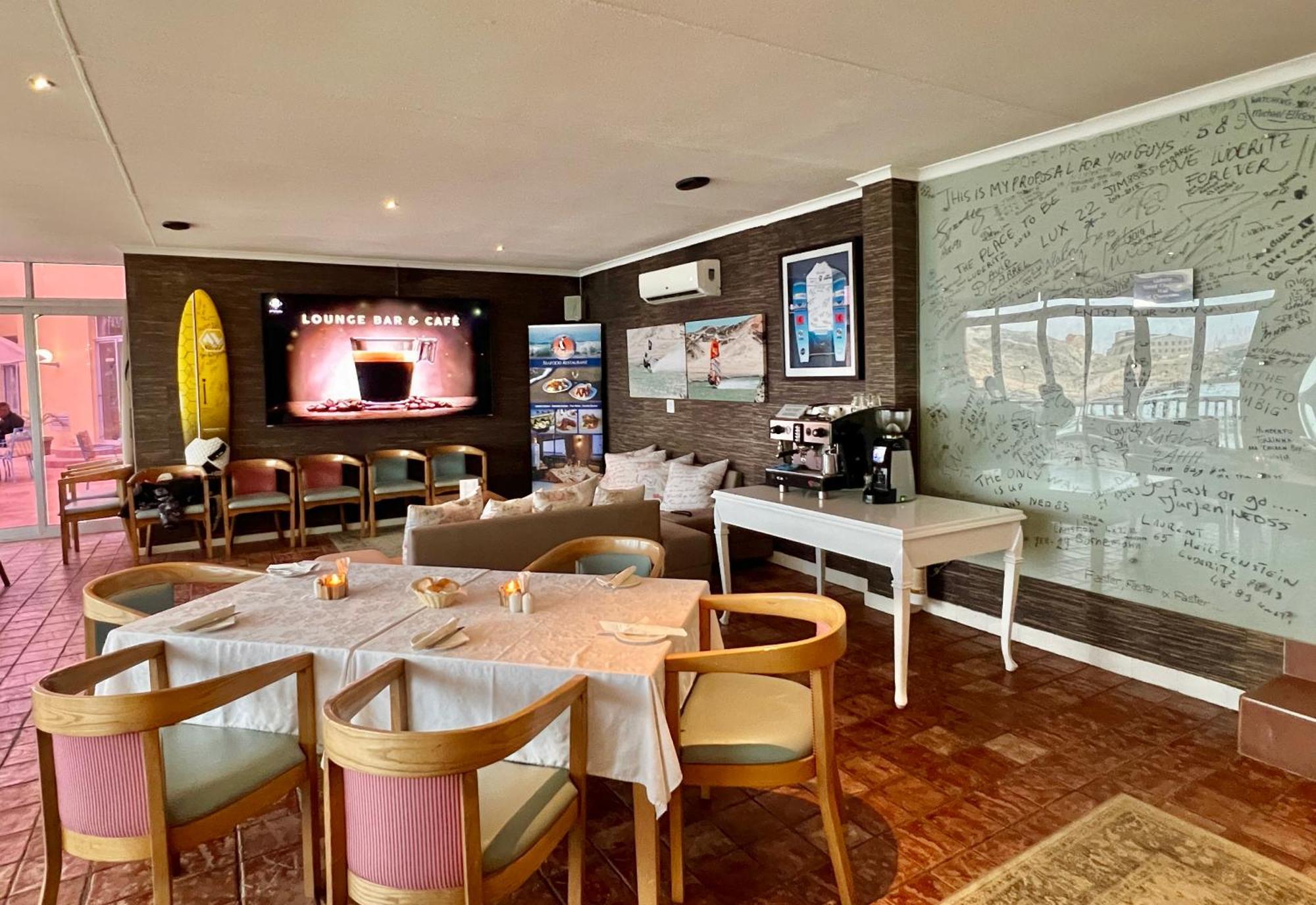 Luederitz Nest Hotel מראה חיצוני תמונה
