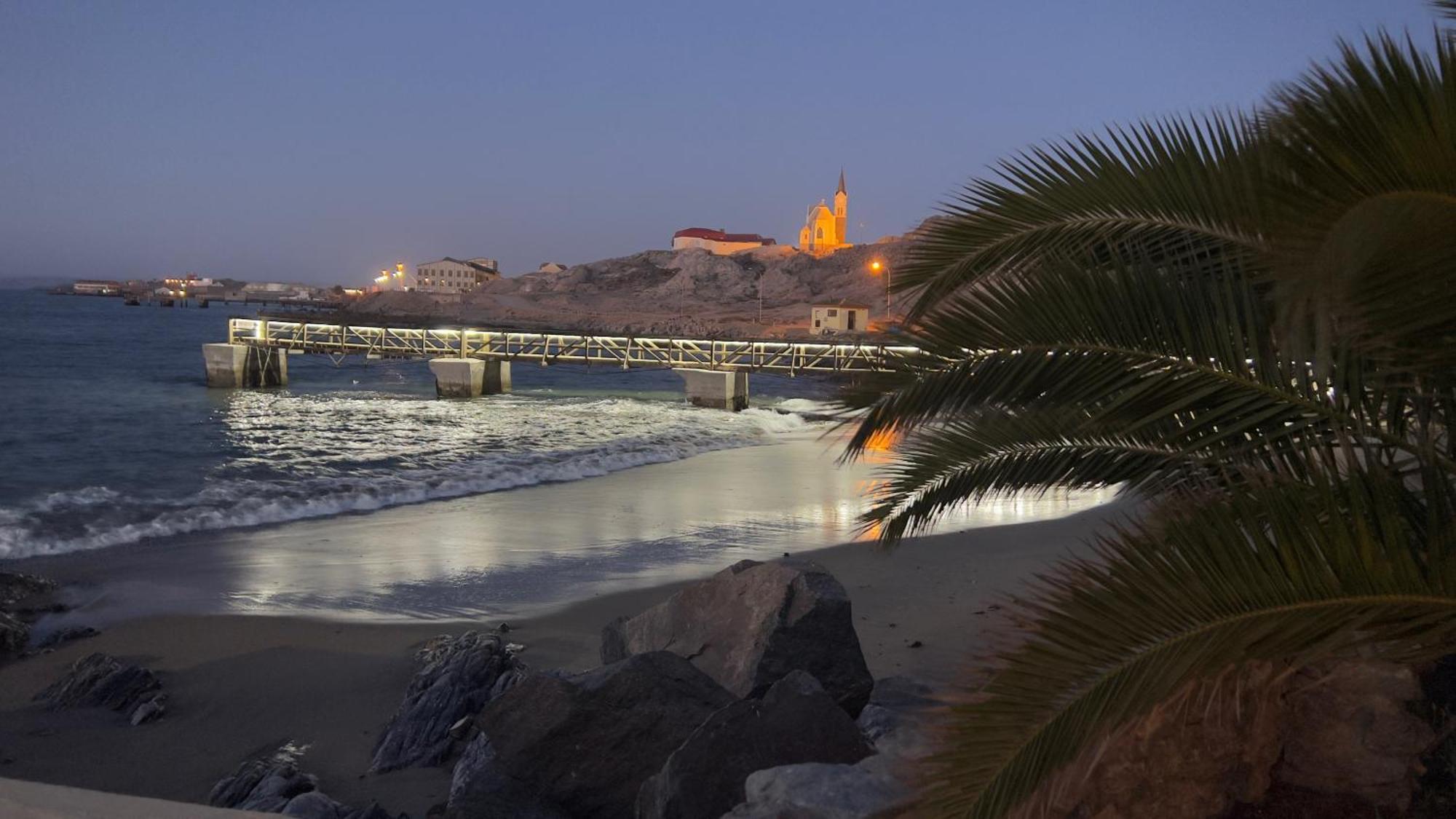 Luederitz Nest Hotel מראה חיצוני תמונה