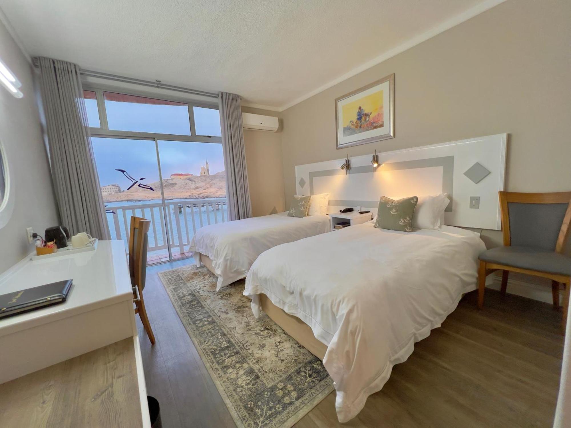 Luederitz Nest Hotel מראה חיצוני תמונה