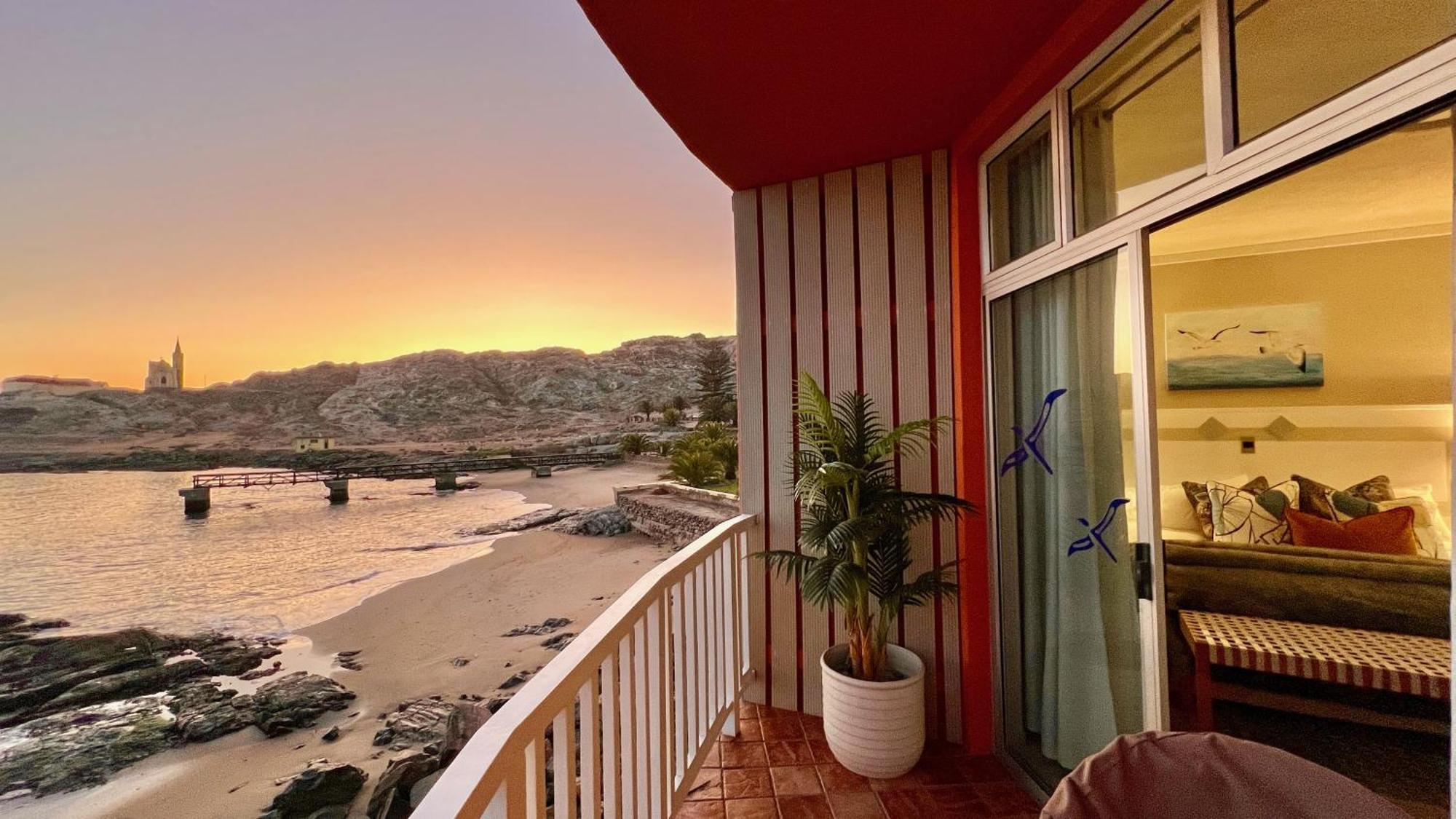 Luederitz Nest Hotel מראה חיצוני תמונה