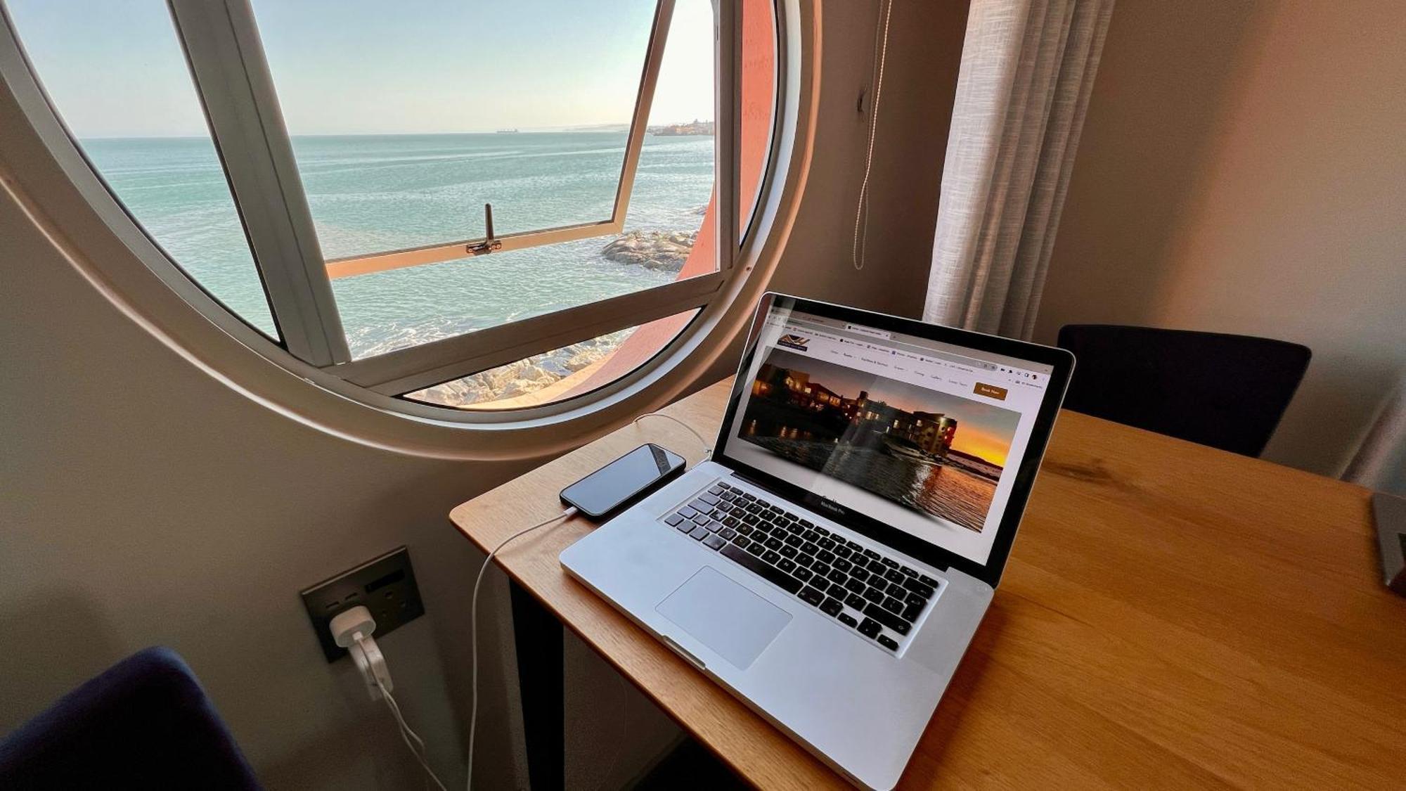 Luederitz Nest Hotel מראה חיצוני תמונה